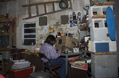 [Thumb - Steve Jobs in his garage.jpeg]